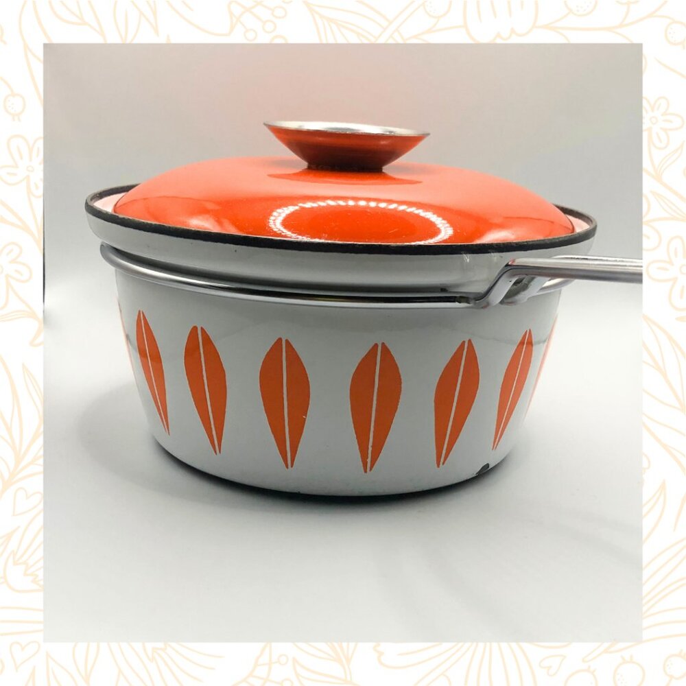 Vintage 1950’s Cathrineholm Orange Lotus Design Small Enamel Sauce Pan / Pot Wit